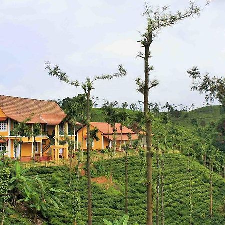 Meenmutty Heights Hotel Vaduvanchal Exterior photo